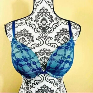 Victoria’s Secret Blue Floral Lace Push-Up Bra Size 34DD